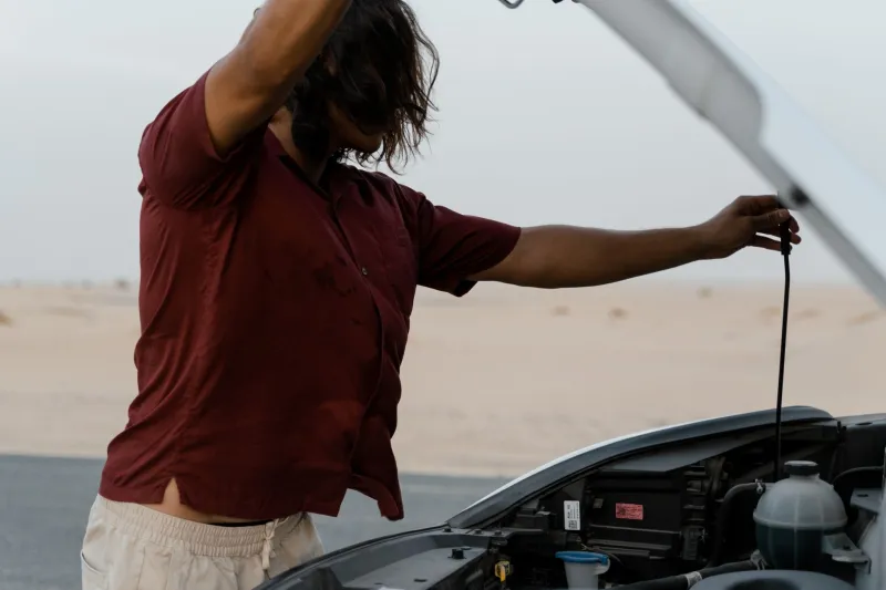 Stranded at 2 AM: How to Handle the RV Breakdowns Nobody Warns You About